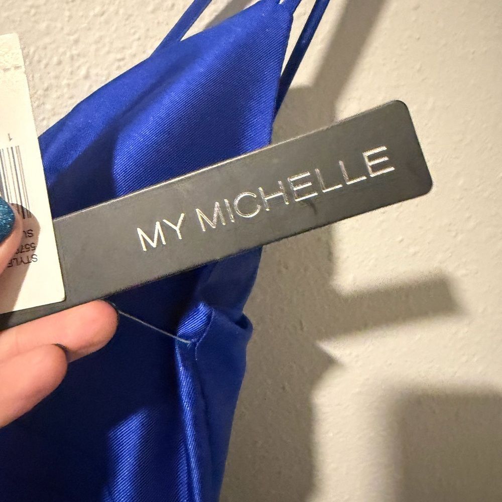 Royal Blue A-Line Satin Dress. (NWT) My Michelle, size 1 - Picture 5 of 13